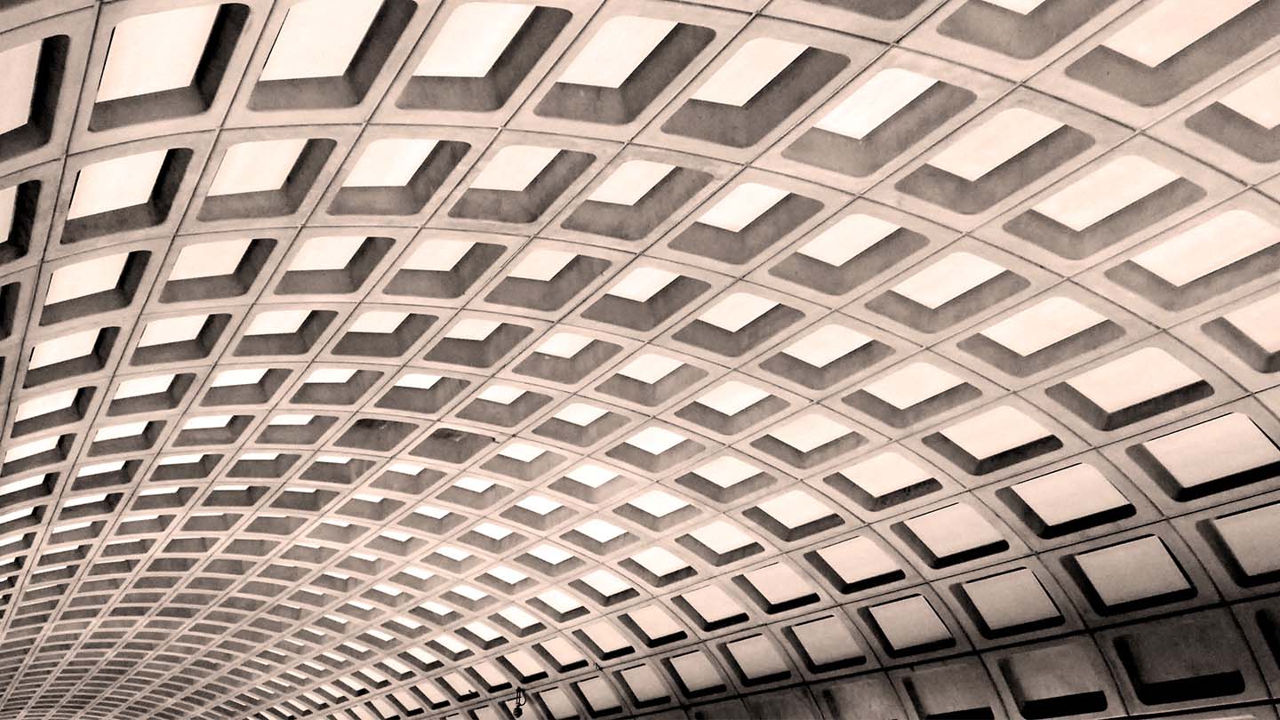 Ceiling on top